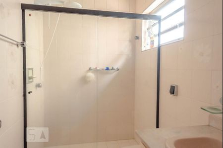 Casa para alugar com 260m², 4 quartos e 6 vagasBanheiro 2 - suíte