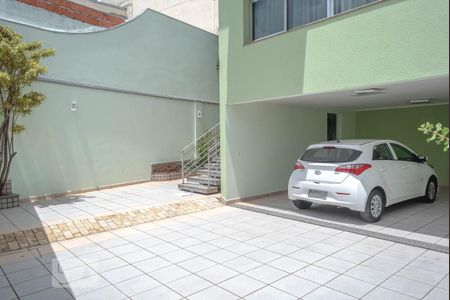 Casa para alugar com 260m², 4 quartos e 6 vagasGaragem