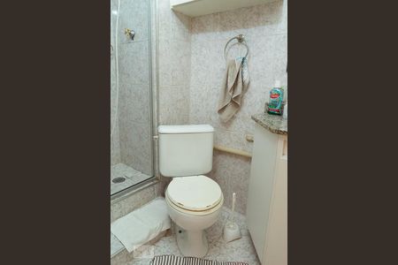 Apartamento à venda com 55m², 2 quartos e 1 vaga Apartamento à venda com 55m², 2 quartos e 1 vagaBanheiro