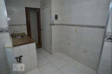 Apartamento à venda com 90m², 3 quartos e sem vagaCozinha