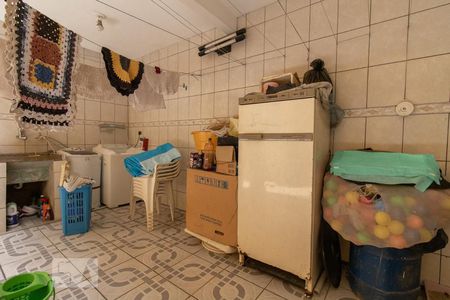 Casa à venda com 222m², 4 quartos e 3 vagas Casa à venda com 222m², 4 quartos e 3 vagasLavanderia