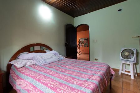 Casa à venda com 222m², 4 quartos e 3 vagas Casa à venda com 222m², 4 quartos e 3 vagasQuarto 3