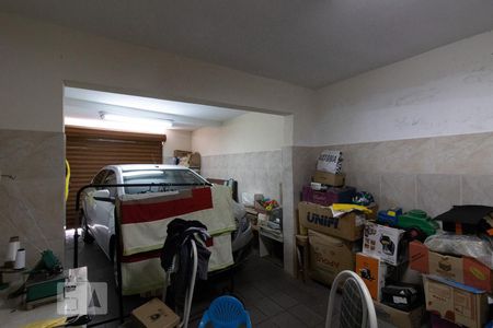 Casa à venda com 222m², 4 quartos e 3 vagas Casa à venda com 222m², 4 quartos e 3 vagasGaragem