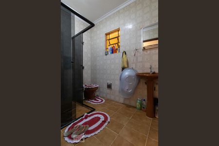 Casa à venda com 222m², 4 quartos e 3 vagas Casa à venda com 222m², 4 quartos e 3 vagasBanheiro 1