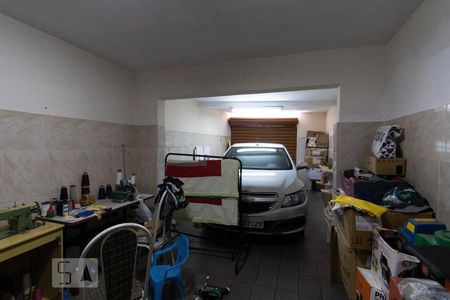 Casa à venda com 222m², 4 quartos e 3 vagas Casa à venda com 222m², 4 quartos e 3 vagasGaragem