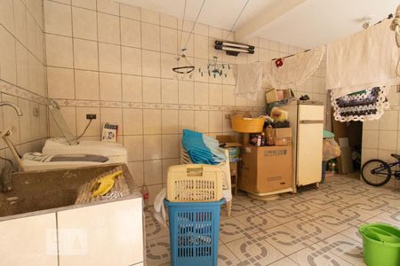 Casa à venda com 222m², 4 quartos e 3 vagas Casa à venda com 222m², 4 quartos e 3 vagasLavanderia