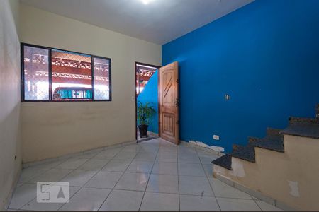 Sala de casa de condomínio à venda com 2 quartos, 60m² em Limoeiro, São Paulo