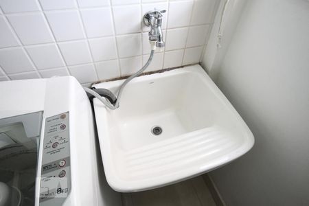 Apartamento à venda com 64m², 2 quartos e 1 vagaÁrea de serviço