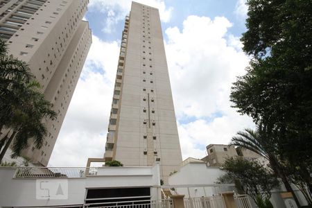 Apartamento à venda com 64m², 2 quartos e 1 vagaFachada