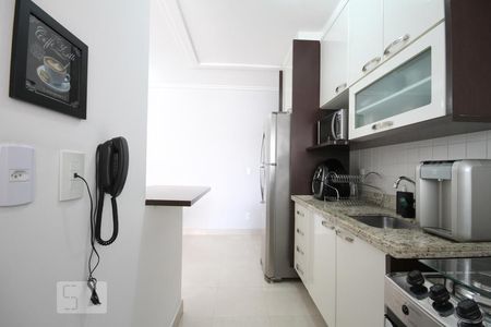 Apartamento à venda com 64m², 2 quartos e 1 vagaCozinha
