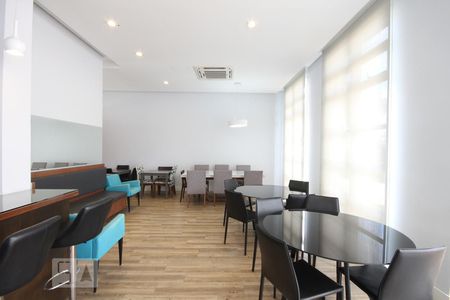 Apartamento à venda com 64m², 2 quartos e 1 vagaSalão de festas