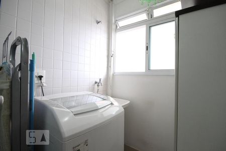 Apartamento à venda com 64m², 2 quartos e 1 vagaÁrea de serviço