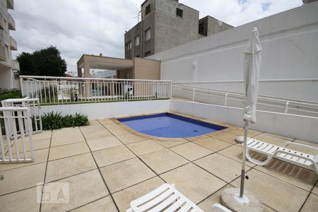 Apartamento à venda com 64m², 2 quartos e 1 vagaPiscina