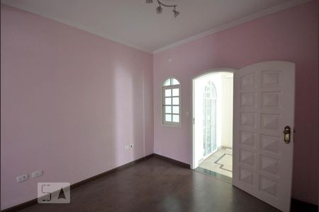 Casa para alugar com 556m², 6 quartos e 4 vagas Casa para alugar com 556m², 6 quartos e 4 vagasQuarto 1