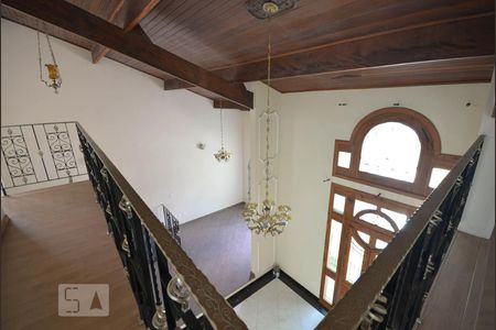 Casa para alugar com 556m², 6 quartos e 4 vagas Casa para alugar com 556m², 6 quartos e 4 vagasCirculação