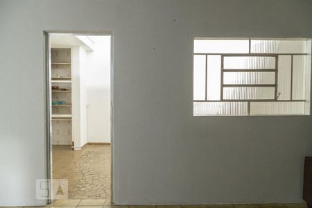 Sala de casa para alugar com 1 quarto, 60m² em Vila Nhocuné, São Paulo
