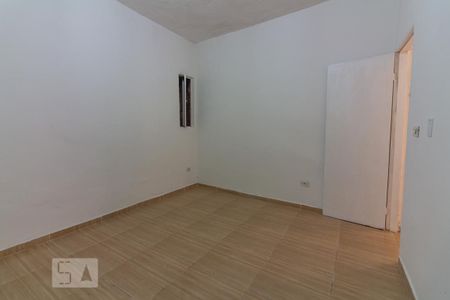 Quarto 1 de casa para alugar com 1 quarto, 60m² em Jardim Roberto, Osasco