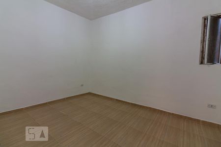 Quarto 1 de casa para alugar com 1 quarto, 60m² em Jardim Roberto, Osasco