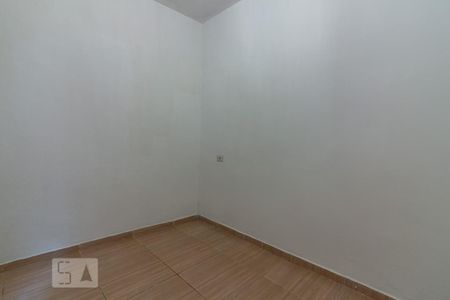 Quarto 2 de casa para alugar com 1 quarto, 60m² em Jardim Roberto, Osasco