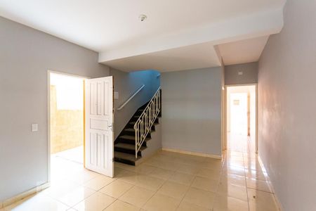 Sala de casa à venda com 3 quartos, 160m² em Vila Polopoli, São Paulo