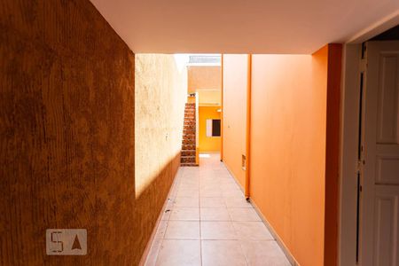 Casa à venda com 160m², 3 quartos e 2 vagasCorredor