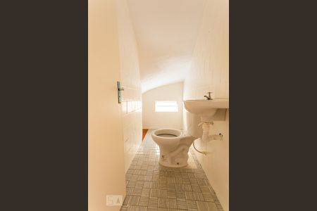 Lavabo de casa à venda com 3 quartos, 160m² em Vila Polopoli, São Paulo