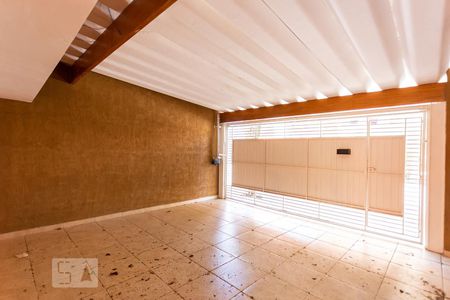Casa à venda com 160m², 3 quartos e 2 vagasGaragem