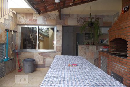 Casa à venda com 230m², 5 quartos e 3 vagasÁrea Externa