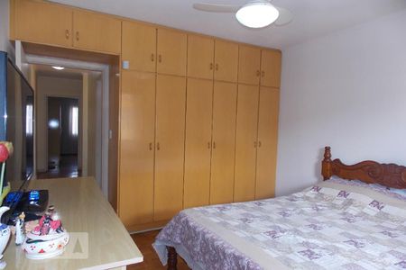 Casa à venda com 230m², 5 quartos e 3 vagasQuarto 4