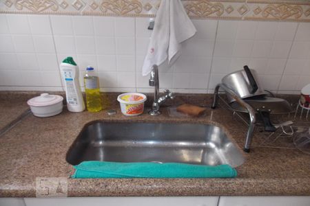 Casa à venda com 230m², 5 quartos e 3 vagasCozinha