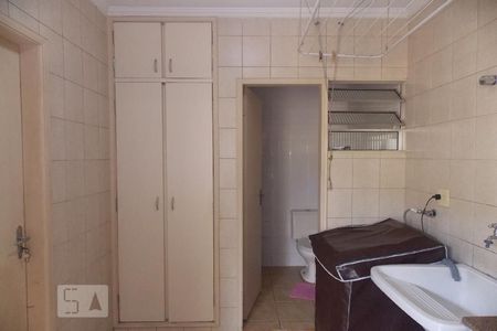 Casa à venda com 230m², 5 quartos e 3 vagasÁrea de Serviço