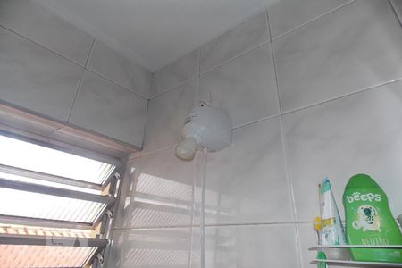 Casa à venda com 230m², 5 quartos e 3 vagasBanheiro 2