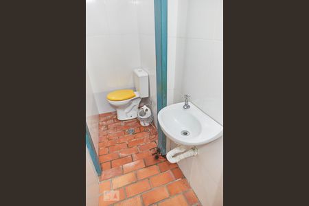 Casa à venda com 347m², 4 quartos e 2 vagasBanheiro