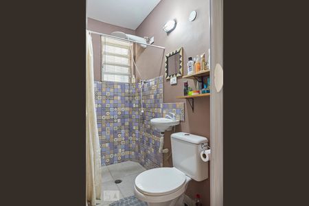 Casa à venda com 347m², 4 quartos e 2 vagasBanheiro