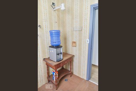 Casa à venda com 347m², 4 quartos e 2 vagasBanheiro