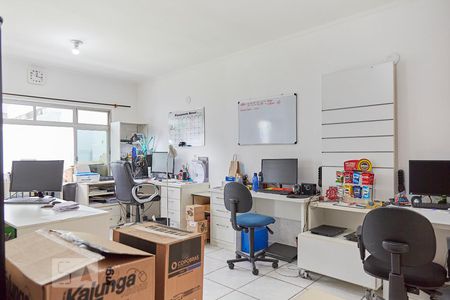 Casa à venda com 347m², 4 quartos e 2 vagasSala