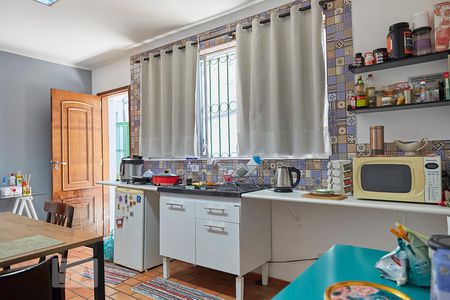 Casa à venda com 347m², 4 quartos e 2 vagasCozinha