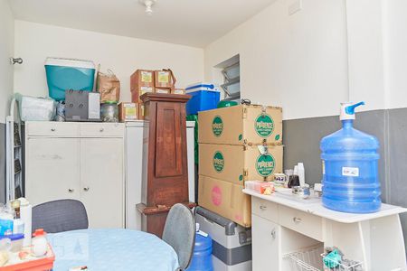 Casa à venda com 347m², 4 quartos e 2 vagasCozinha