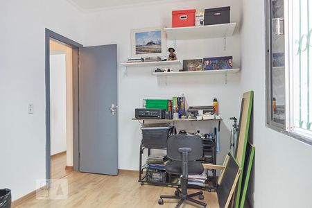 Casa à venda com 347m², 4 quartos e 2 vagasQuarto 2