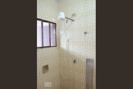 Casa à venda com 278m², 2 quartos e 1 vagaBanheiro