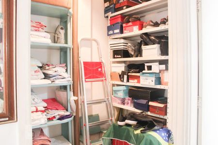 Casa à venda com 420m², 3 quartos e 3 vagasCloset