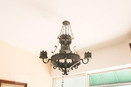 Casa à venda com 420m², 3 quartos e 3 vagasSala