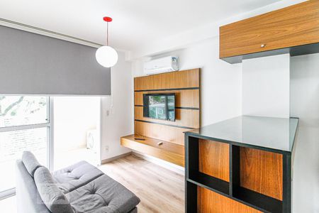 Sala de kitnet/studio para alugar com 1 quarto, 48m² em Brooklin Paulista, São Paulo