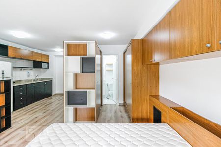 Quarto de kitnet/studio para alugar com 1 quarto, 48m² em Brooklin Paulista, São Paulo