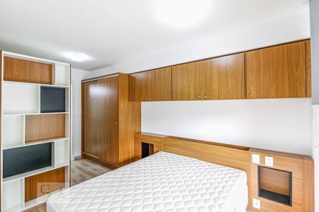 Quarto de kitnet/studio para alugar com 1 quarto, 48m² em Brooklin Paulista, São Paulo