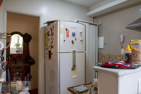 Apartamento para alugar com 75m², 2 quartos e sem vagaCozinha