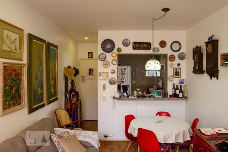 Sala de apartamento para alugar com 2 quartos, 75m² em Ipanema, Rio de Janeiro