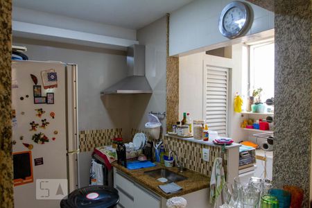 Apartamento para alugar com 75m², 2 quartos e sem vagaCozinha