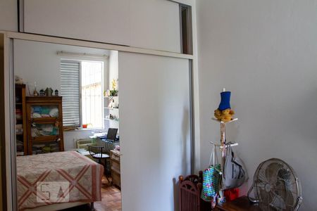 Apartamento para alugar com 75m², 2 quartos e sem vagaQuarto 1