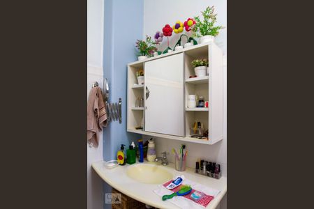 Apartamento para alugar com 75m², 2 quartos e sem vagaBanheiro Social